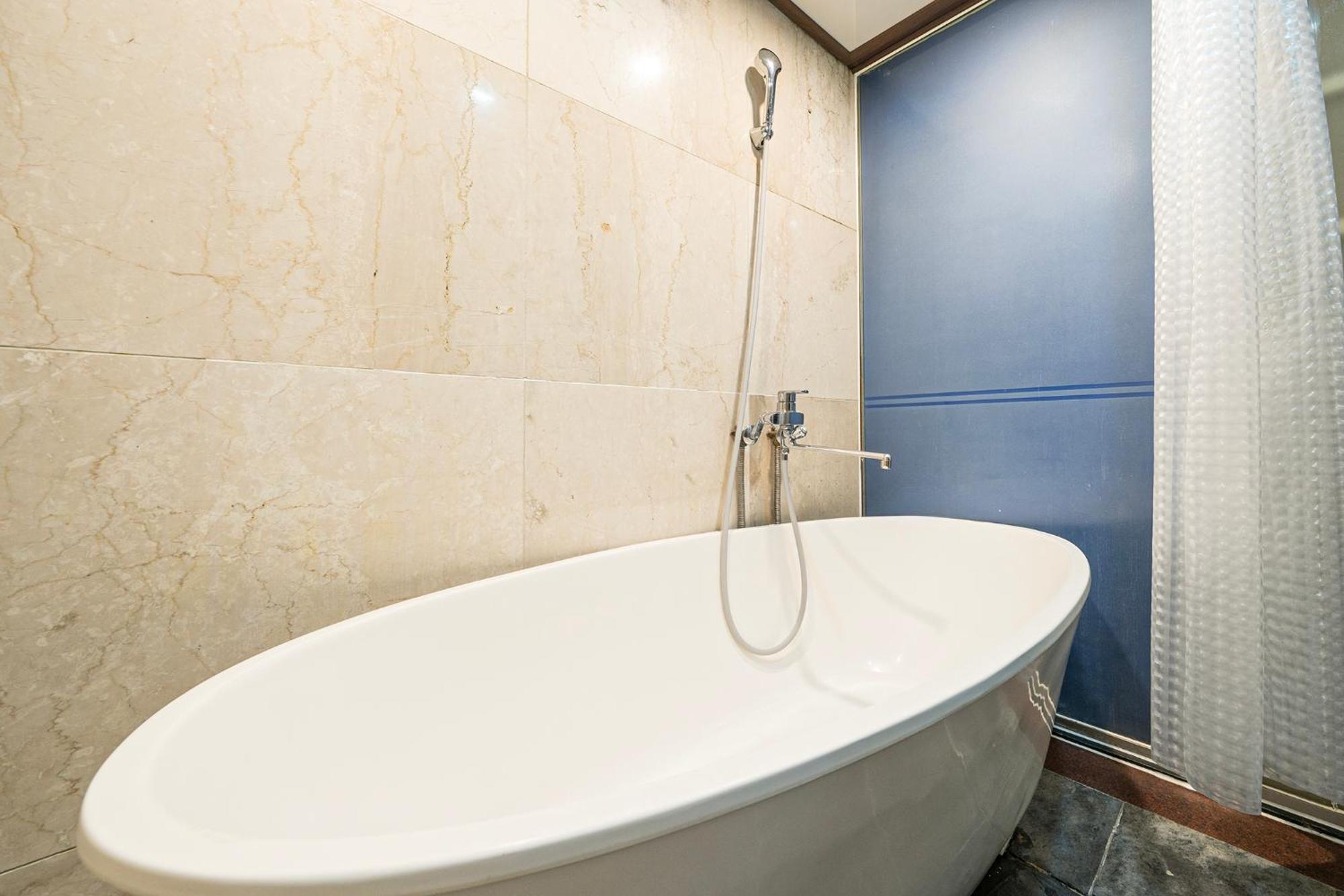 Noblesse Hotel Чеджудо Экстерьер фото