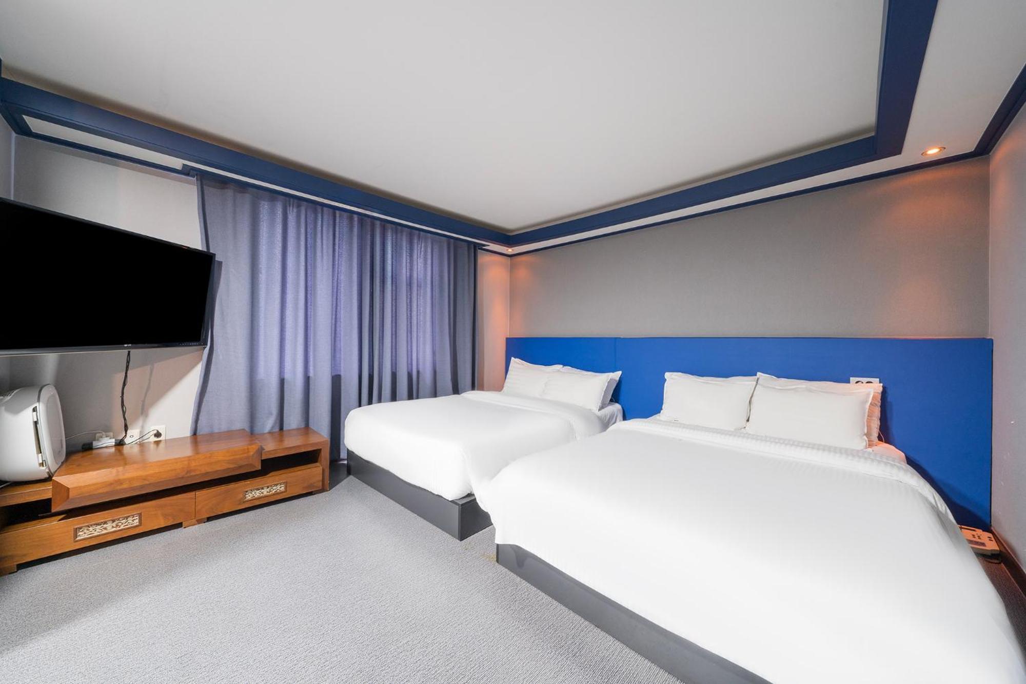 Noblesse Hotel Чеджудо Экстерьер фото