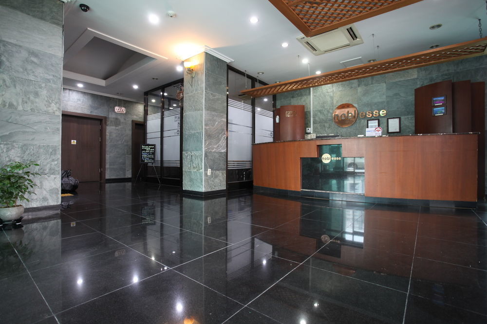Noblesse Hotel Чеджудо Экстерьер фото